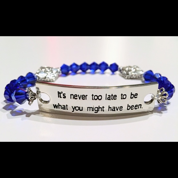 It’s never too late inspirational beaded bracelet - Picture 2 of 4